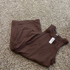 Ribbed Brown Dress - Medium Petite